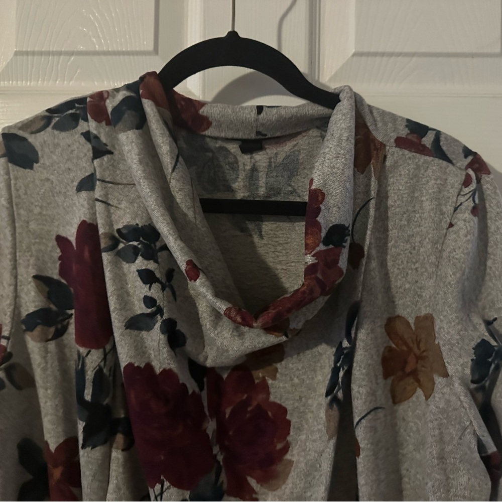 I.N. Studio cowl neck top 2X
